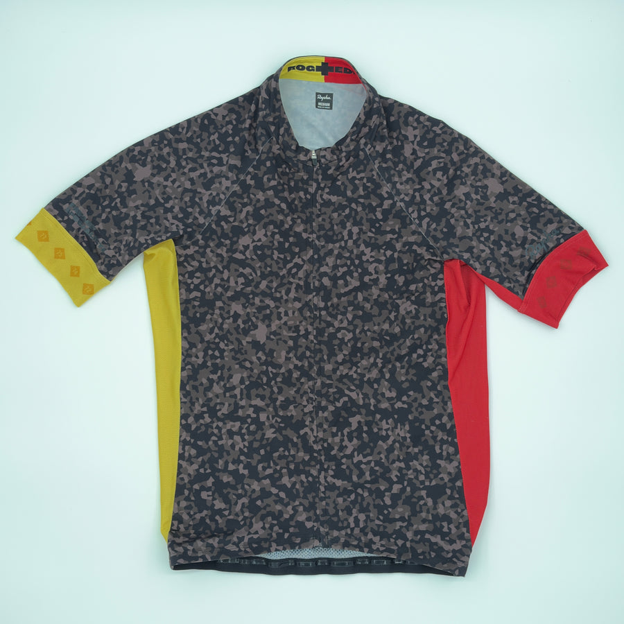 Rapha Pro Team Rivals Jersey - Medium - Pavage Specialiste Camo / Yellow / Red - Excellent Used Condition (alternate view)