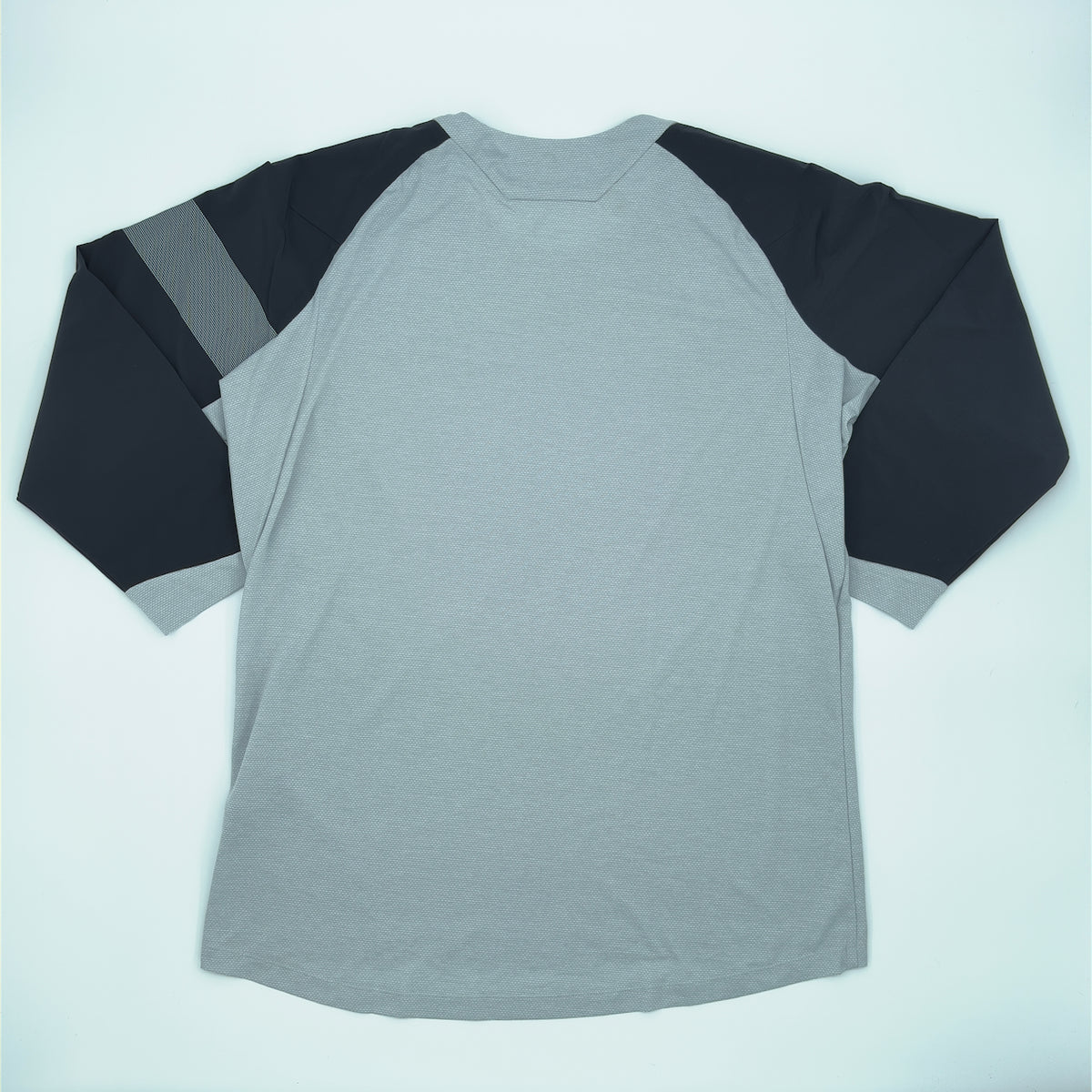 Rapha Women's Trail MTB Jersey (3/4 Sleeve) - XL - Light Grey / Black - Very Good Used Condition
