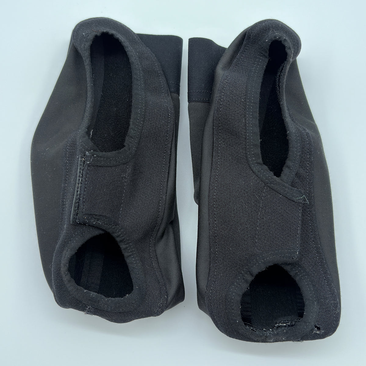 Rapha Pro Team Overshoes - XS - Black / White - Very Good Used Condition
