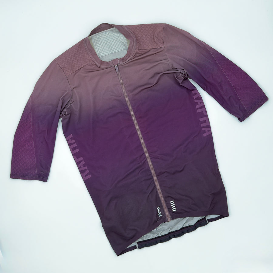 Rapha Pro Team Aero Jersey Fade angled front showing textured aero sleeve fabric
