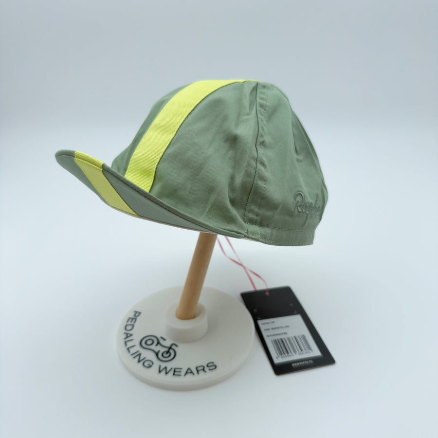 Side view with the original swing tag attached