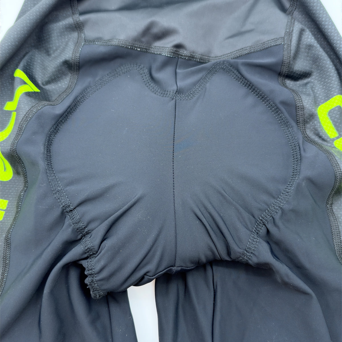 Inside view of the chamois pad