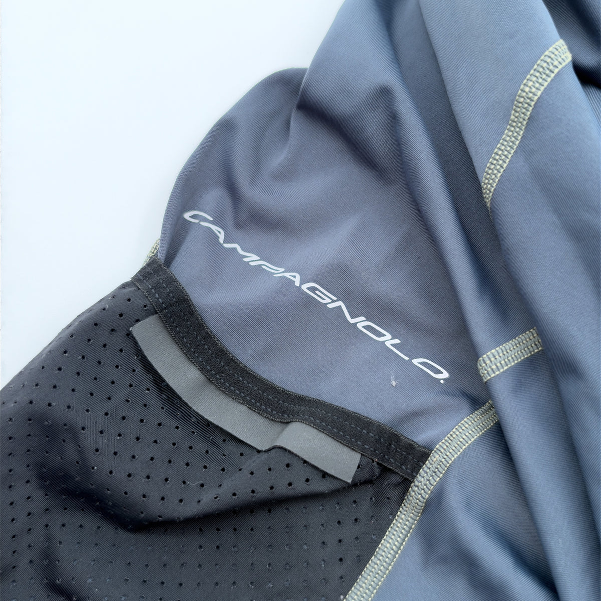 Campagnolo logo printed on the bib shorts
